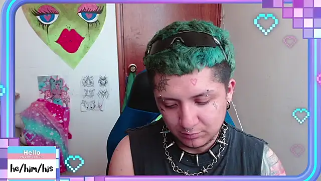 Snapshot of masterkevinftm chatting on 02-10-25, 08:00 masterkevinftm online show from 02-10-25, 08:00