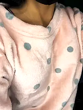 cute simmy0 online show from 01-15-25, 04:21