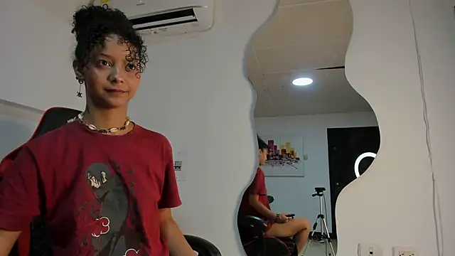 Milanxht online show from 01-19-25, 09:02