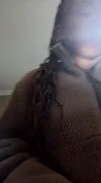 Snapshot of CocoSexyBabe chatting on 12-24-24, 09:00 CocoSexyBabe online show from 12-24-24, 09:00