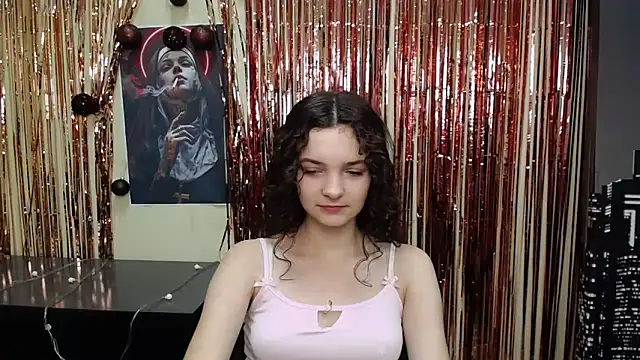  SusieSu  online show from 01-09-25, 07:21