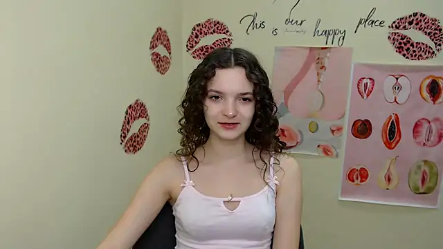  SusieSu  online show from 01-10-25, 07:46