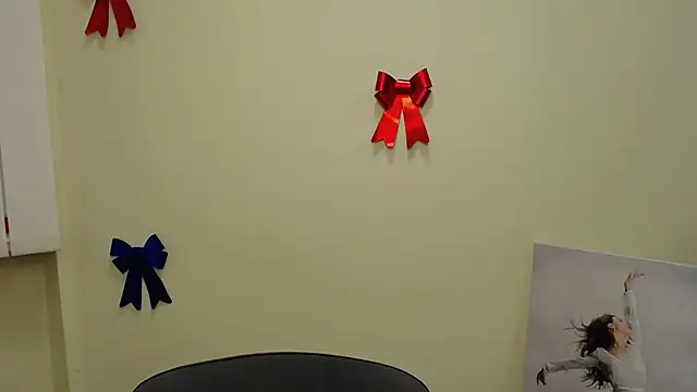  SusieSu  online show from 01-29-25, 06:43