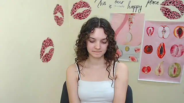  SusieSu  online show from 02-28-25, 10:30