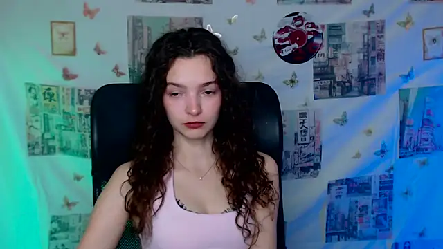 Snapshot of _SusieSu_ chatting on 04-30-26, 06:31 SusieSu online show from 04-30-26, 06:31