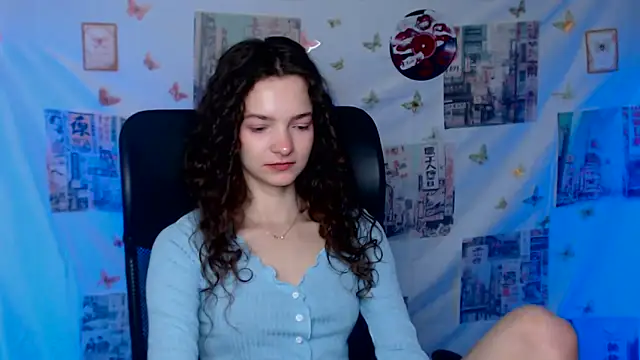 Snapshot of _SusieSu_ chatting on 05-03-26, 06:19 SusieSu online show from 05-03-26, 06:19