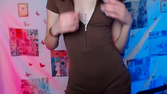  SusieSu  online show from 07-02-26, 04:07