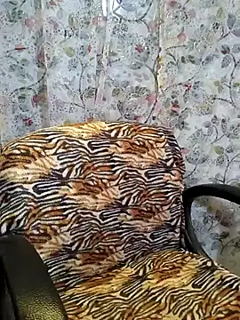 Snapshot of kindar-joy chatting on 10-07-25, 03:25 kindar-joy online show from 10-07-25, 03:25