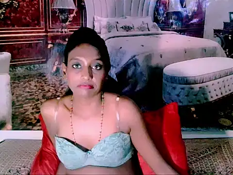 IndianLoveBug online show from 12-30-24, 12:09