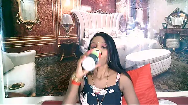 IndianLoveBug online show from 09-29-25, 05:12