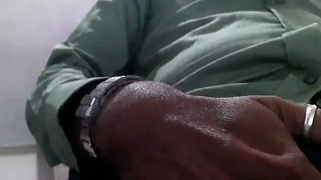 Snapshot of GO_LALA chatting on 12-04-24, 04:32 GO LALA online show from 12-04-24, 04:32