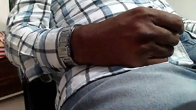 Snapshot of GO_LALA chatting on 01-28-25, 03:47 GO LALA online show from 01-28-25, 03:47