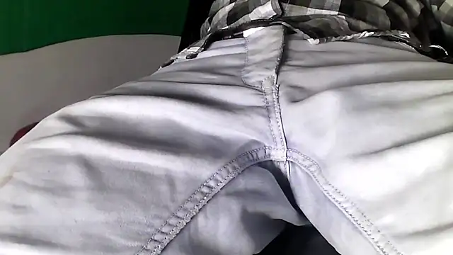 Snapshot of GO_LALA chatting on 03-17-25, 02:01 GO LALA online show from 03-17-25, 02:01