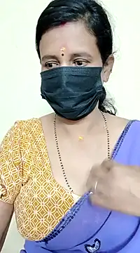 Snapshot of akshara_22 chatting on 12-13-24, 05:21 akshara 22 online show from 12-13-24, 05:21