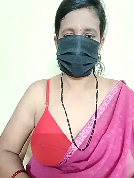 Snapshot of akshara_22 chatting on 03-06-25, 05:11 akshara 22 online show from 03-06-25, 05:11