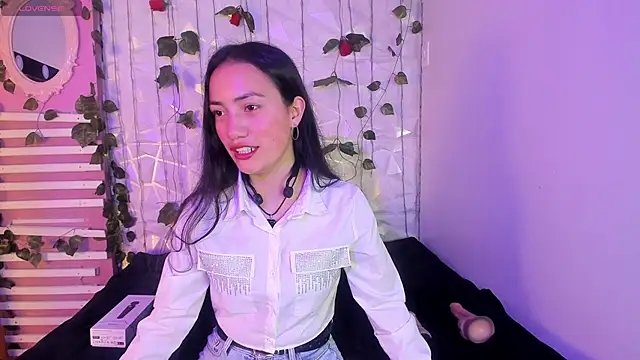 Snapshot of Scarlett__Fox__ chatting on 02-01-25, 07:23 Scarlett Fox online show from 02-01-25, 07:23
