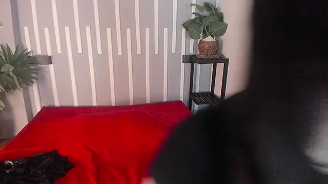 Snapshot of Scarlett__Fox__ chatting on 10-16-25, 11:11 Scarlett Fox online show from 10-16-25, 11:11