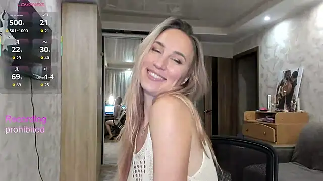 lady Nati online show from 11-25-25, 02:50