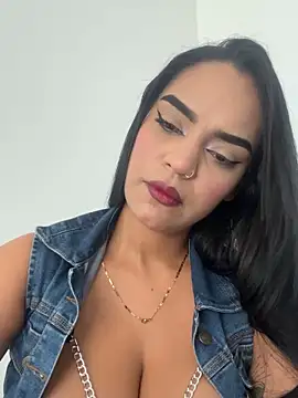 Sara-77 online show from 10-31-25, 03:46