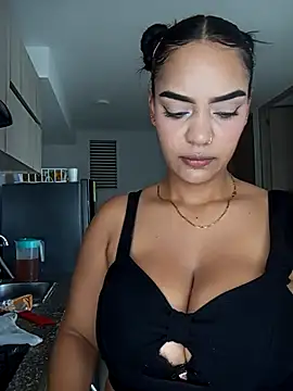 Sara-77 online show from 11-11-25, 03:01