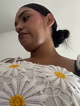 Sara-77 online show from 05-22-26, 06:46