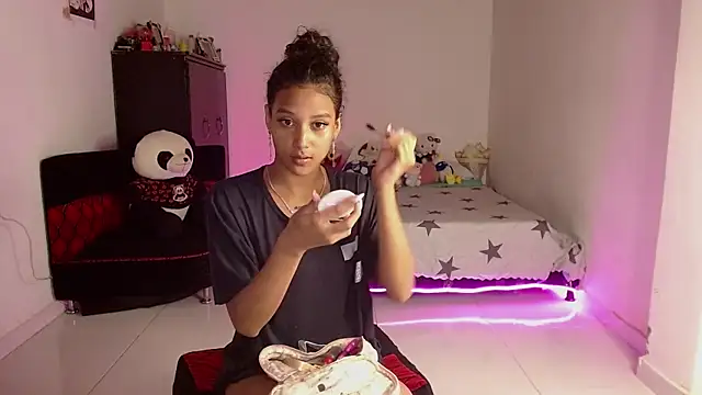 Chelsea  2 online show from 02-04-26, 01:28