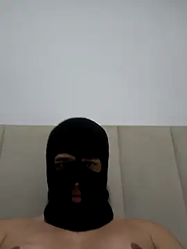 erickcpk1 online show from 09-19-25, 02:40