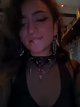 Snapshot of Lila_Desiree chatting on 01-11-25, 04:16 Lila Desiree online show from 01-11-25, 04:16