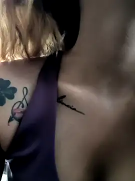 Snapshot of Lila_Desiree chatting on 01-15-25, 08:58 Lila Desiree online show from 01-15-25, 08:58