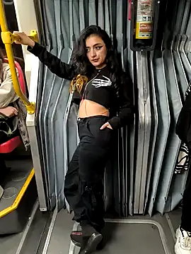 Snapshot of Lila_Desiree chatting on 02-02-25, 12:09 Lila Desiree online show from 02-02-25, 12:09