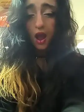 Snapshot of Lila_Desiree chatting on 02-11-25, 12:59 Lila Desiree online show from 02-11-25, 12:59