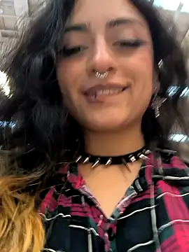 Snapshot of Lila_Desiree chatting on 02-15-25, 11:03 Lila Desiree online show from 02-15-25, 11:03