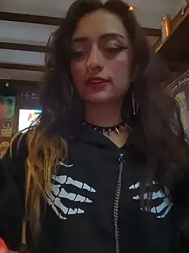 Snapshot of Lila_Desiree chatting on 02-24-25, 02:30 Lila Desiree online show from 02-24-25, 02:30