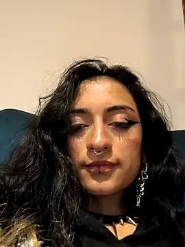 Snapshot of Lila_Desiree chatting on 02-24-25, 05:33 Lila Desiree online show from 02-24-25, 05:33