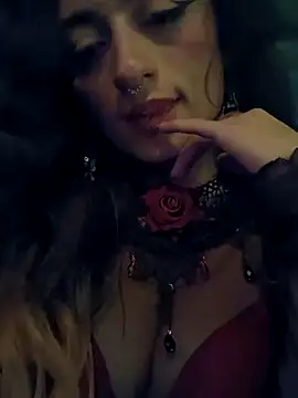 Snapshot of Lila_Desiree chatting on 03-06-25, 12:43 Lila Desiree online show from 03-06-25, 12:43