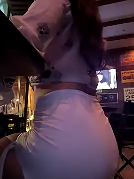 Snapshot of Lila_Desiree chatting on 03-06-25, 03:46 Lila Desiree online show from 03-06-25, 03:46