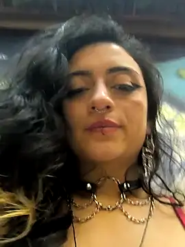 Snapshot of Lila_Desiree chatting on 03-10-25, 01:12 Lila Desiree online show from 03-10-25, 01:12