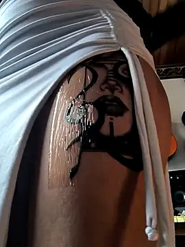 Snapshot of Lila_Desiree chatting on 03-15-25, 08:43 Lila Desiree online show from 03-15-25, 08:43