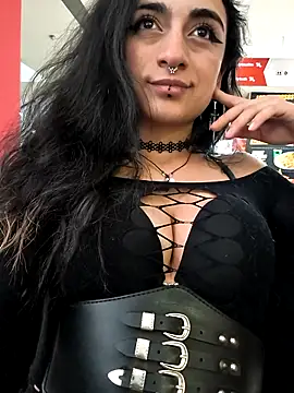 Snapshot of Lila_Desiree chatting on 09-09-25, 10:09 Lila Desiree online show from 09-09-25, 10:09