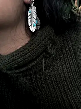 Snapshot of Lila_Desiree chatting on 09-19-25, 04:40 Lila Desiree online show from 09-19-25, 04:40