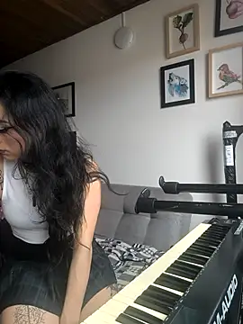 Snapshot of Lila_Desiree chatting on 11-23-25, 04:29 Lila Desiree online show from 11-23-25, 04:29