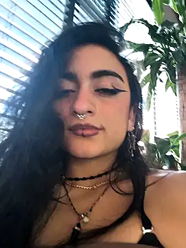 Snapshot of Lila_Desiree chatting on 12-03-25, 10:08 Lila Desiree online show from 12-03-25, 10:08