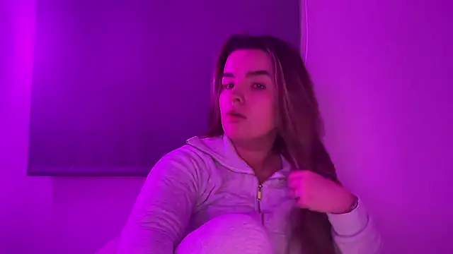 maisiesmithx online show from 01-11-26, 09:09