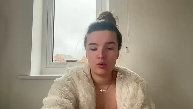 maisiesmithx online show from 01-13-26, 01:05