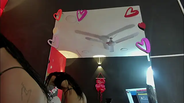 YayaHilton online show from 02-18-26, 04:08