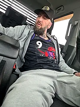 Beardedtattood online show from 04-07-26, 01:44