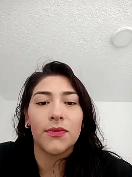 Snapshot of SophieWinslow chatting on 03-07-25, 10:21 SophieWinslow online show from 03-07-25, 10:21