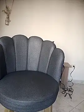 Snapshot of SophieWinslow chatting on 09-21-25, 03:02 SophieWinslow online show from 09-21-25, 03:02