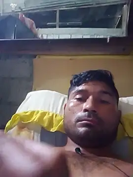 Snapshot of Diogo100 chatting on 09-10-25, 02:17 Diogo100 online show from 09-10-25, 02:17