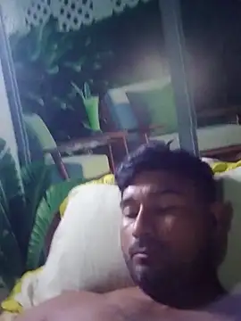 Snapshot of Diogo100 chatting on 10-26-25, 03:45 Diogo100 online show from 10-26-25, 03:45